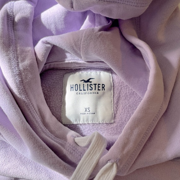 Oversized Purple Hoodie - Picture 3 of 3